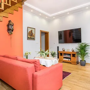 Maya's Flats & - Old Town Dluga 72 Maisonette Gdańsk